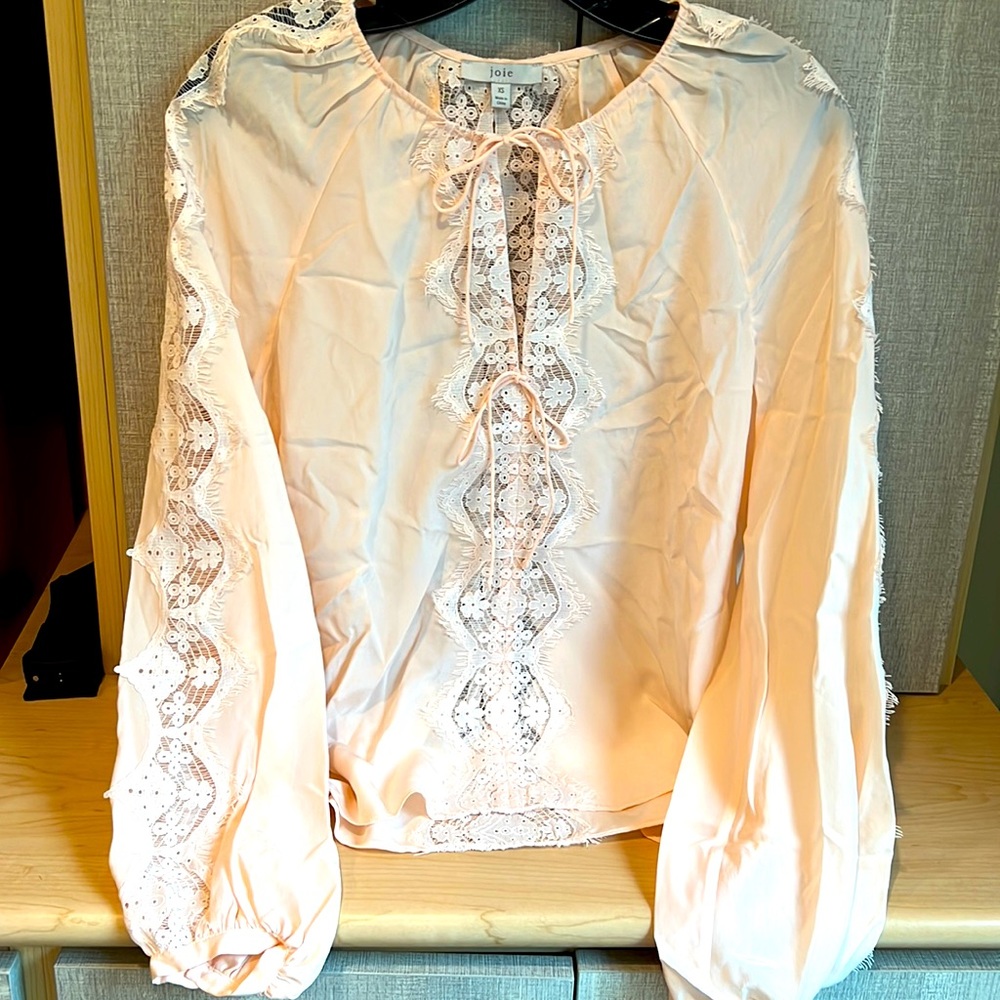 Joie silk long sleeve blouse size XS, fits US 0-2